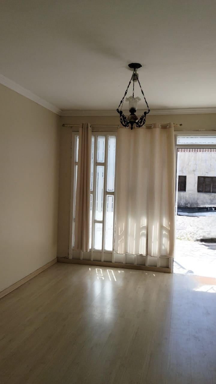 Excelente Sobrado Região do Porto