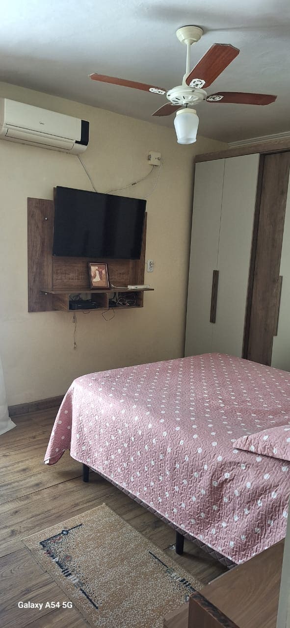 Casa na Rua Rafael Pinto Bandeira 