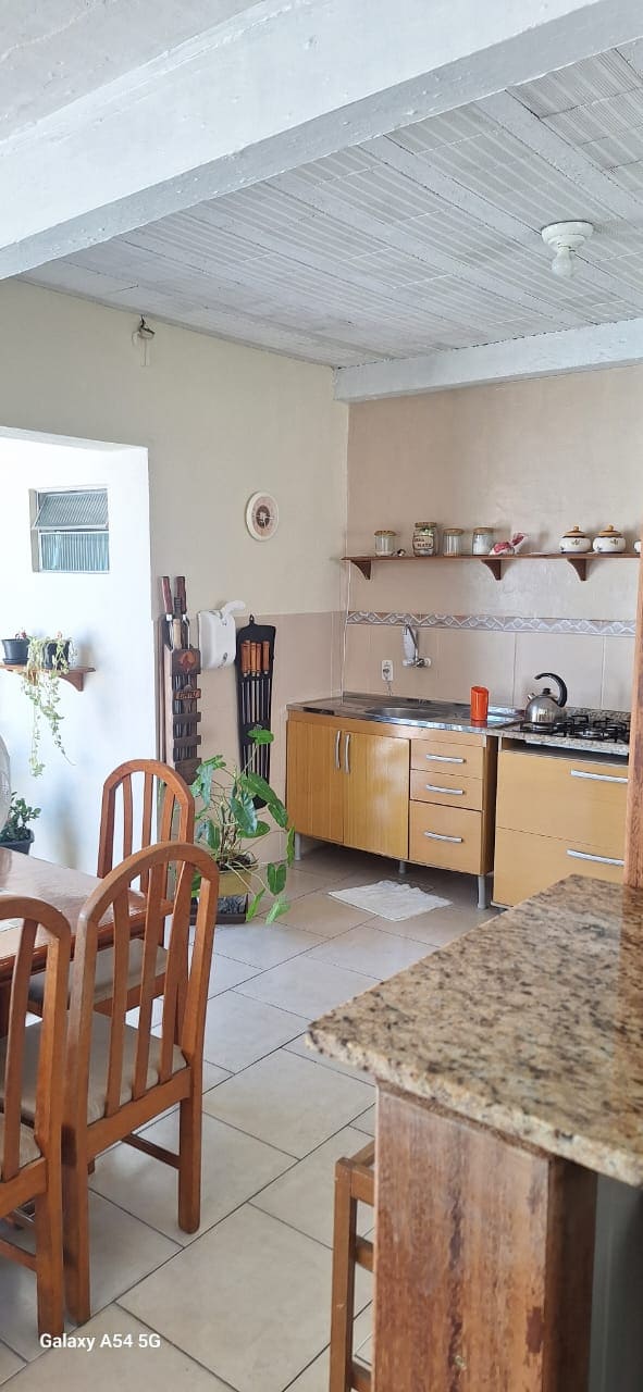 Casa na Rua Rafael Pinto Bandeira 