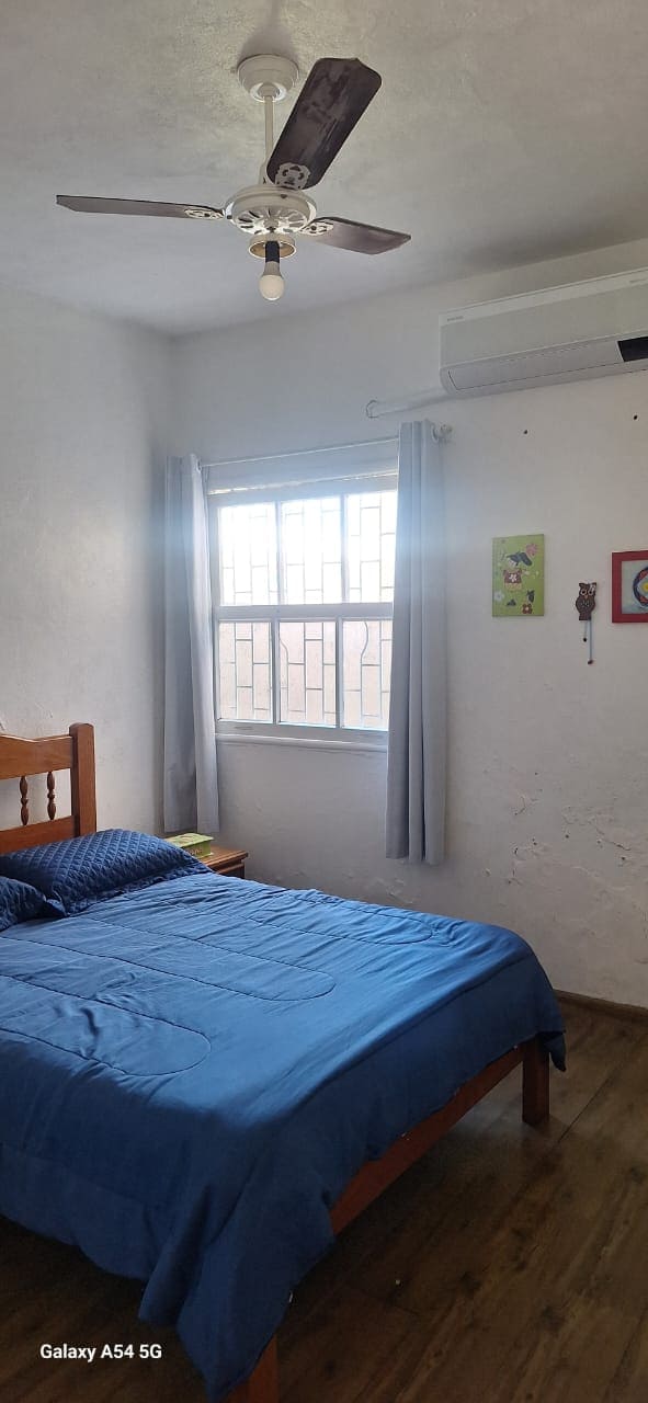 Casa na Rua Rafael Pinto Bandeira 