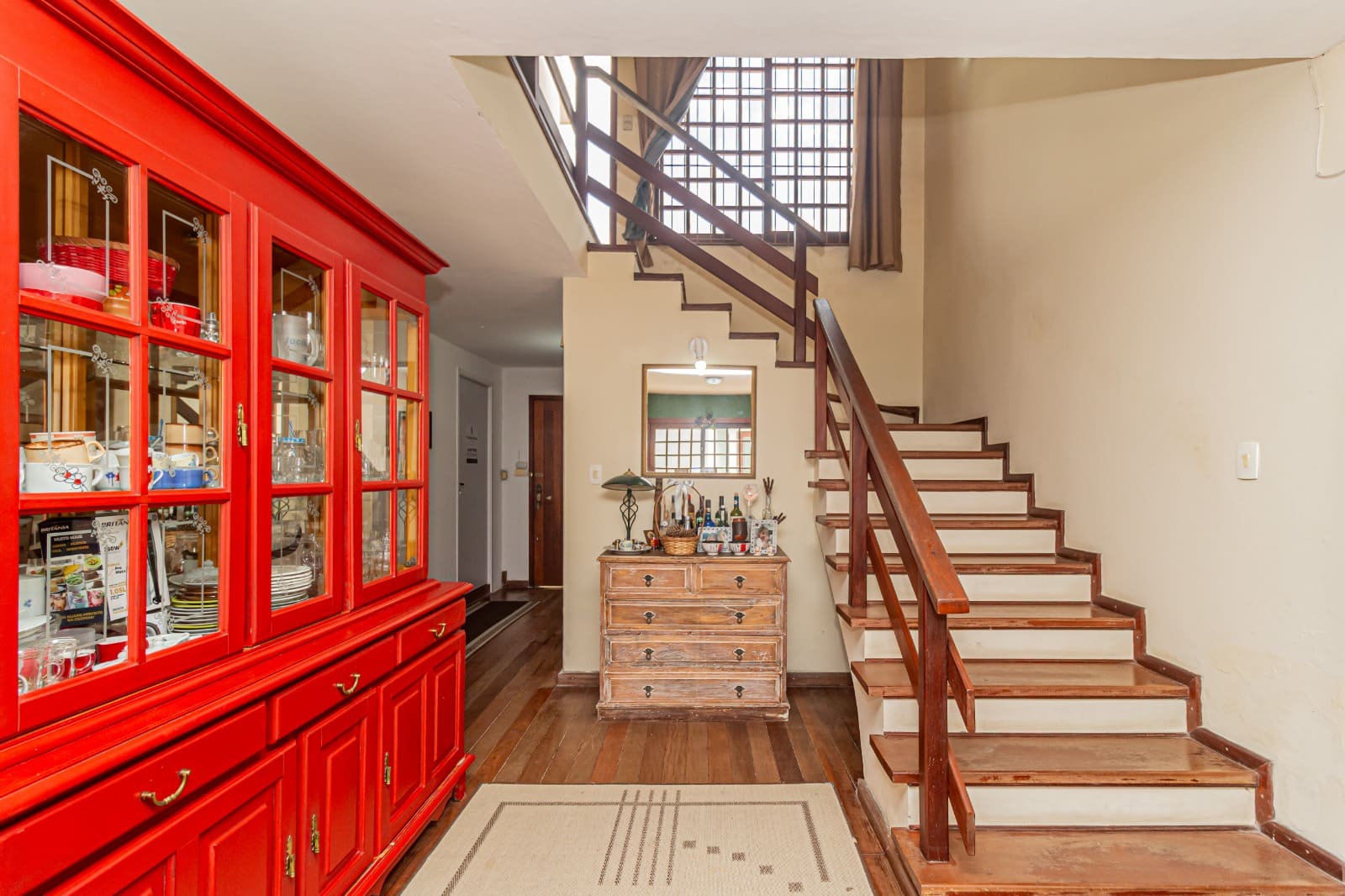 Excelente Casa na Baronesa 